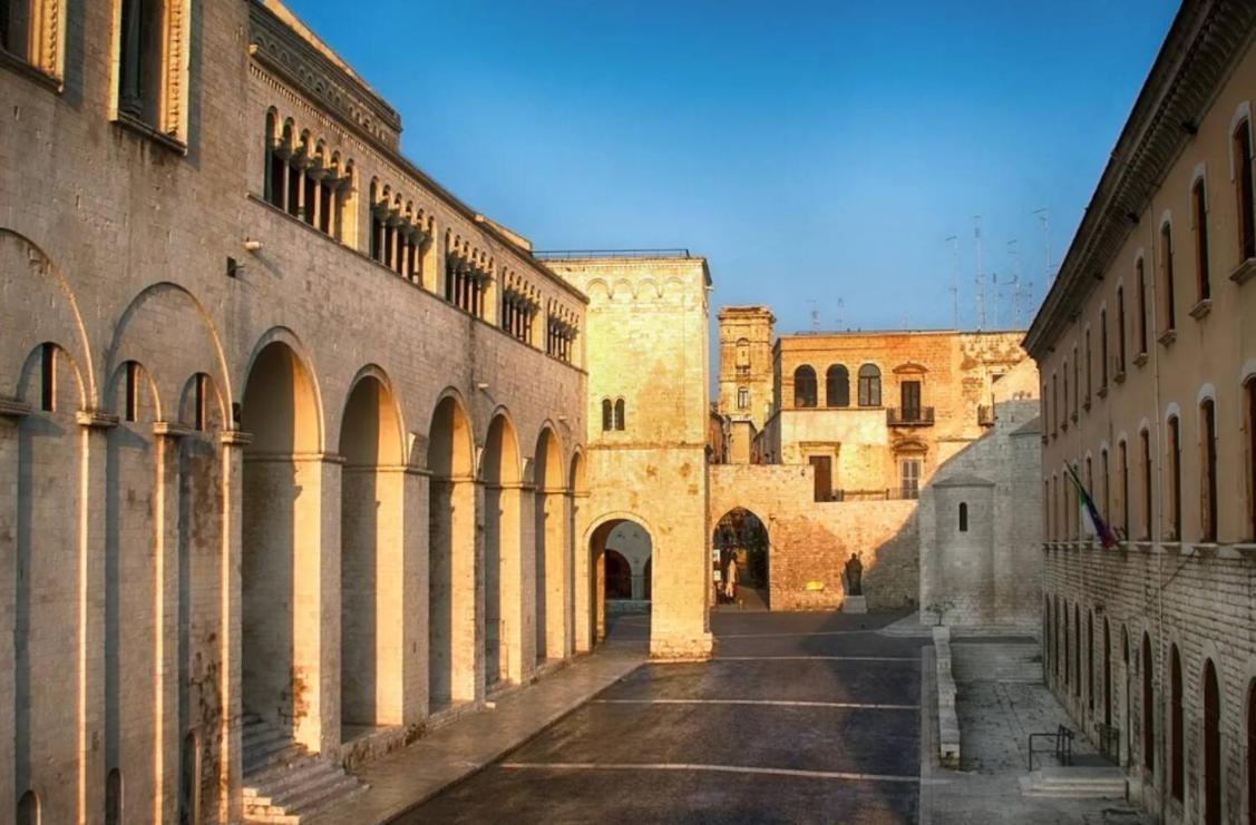 Enchanting Room In Bari Old Town Exterior foto